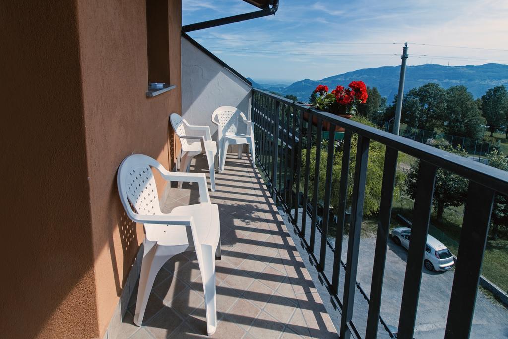 Albergo Moderno & Spa Fuipiano Valle Imagna Exterior photo
